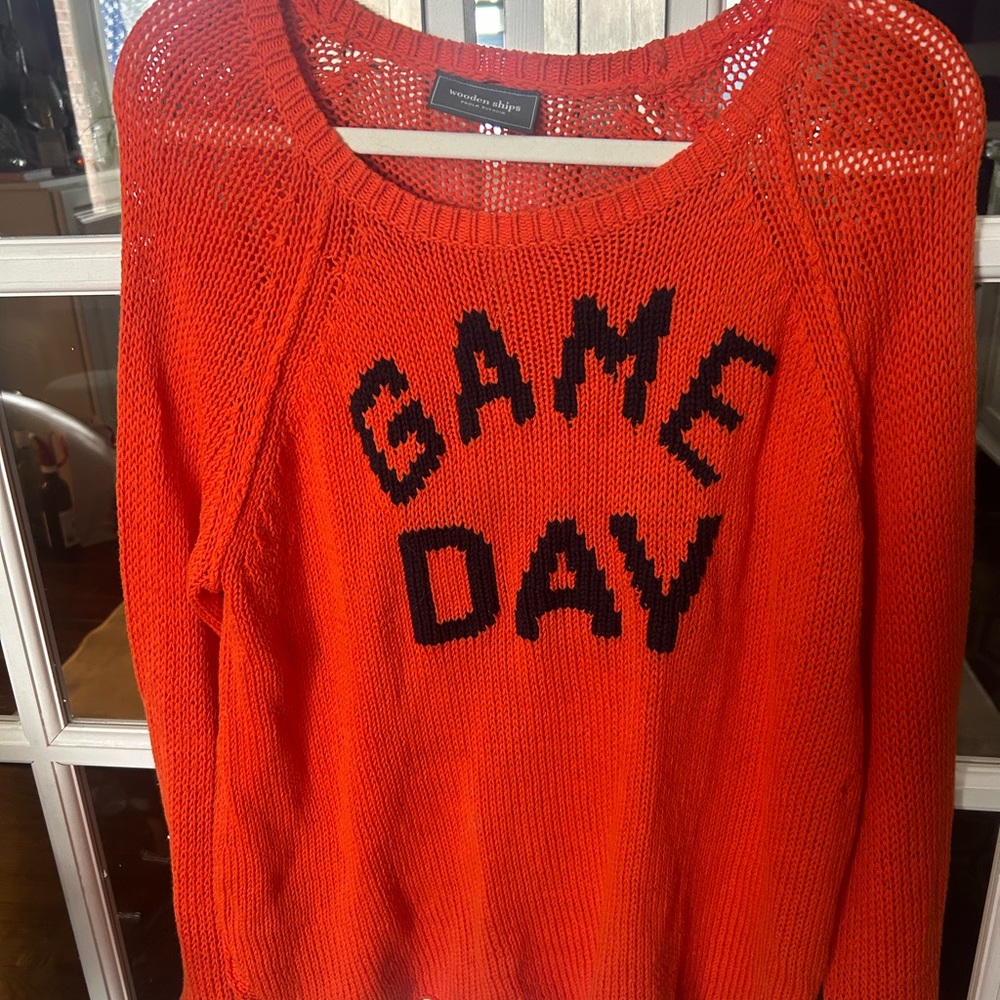 Woden ships game day orange sweater xl